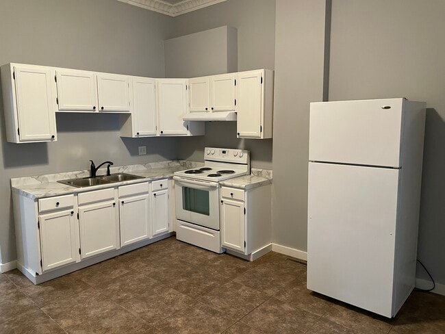 property at 1124 Locust St