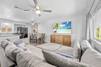 1208 NE 5th Ave in Fort Lauderdale, FL - Foto de edificio - Building Photo