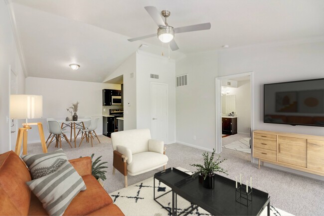 Ivy Urban Living in Dallas, TX - Building Photo - Building Photo