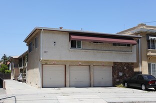 1417 E 3rd St in Long Beach, CA - Building Photo