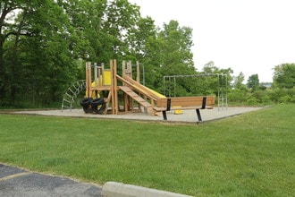 Brookstone Apartments in Bellefontaine, OH - Building Photo - Interior Photo