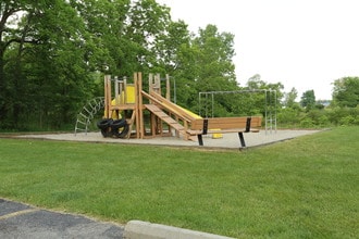 Brookstone Apartments in Bellefontaine, OH - Foto de edificio - Interior Photo