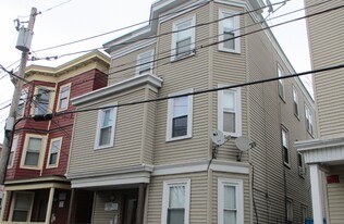 77-79 Shawmut St Apartamentos