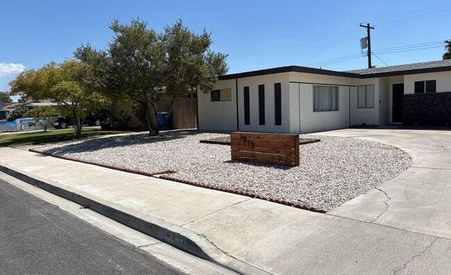 3813 El Conlon Ave in Las Vegas, NV - Building Photo - Building Photo