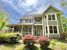 4 Stacey Cir in Signal Mountain, TN - Building Photo