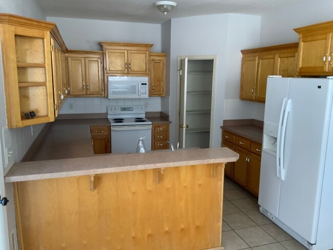 424-424 Eisenhower St in Baldwin City, KS - Building Photo - Building Photo