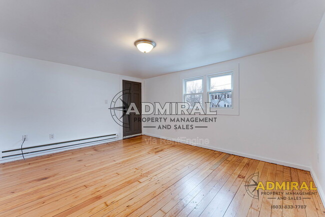 property at 6 Dora Dr