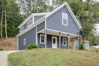 6258 Campbellsville Pike in Culleoka, TN - Building Photo - Building Photo