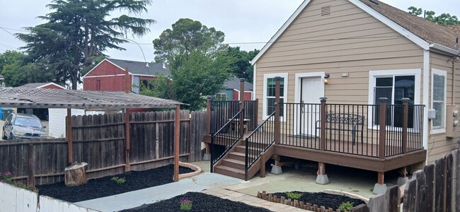 property at 720-722 6th St