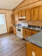 1105 Alexander Ave in Henderson, NC - Foto de edificio - Building Photo