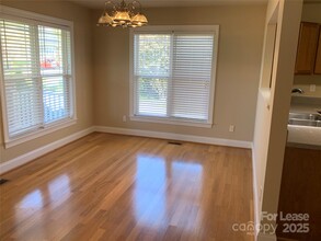 111 Kingsgate Ct in Statesville, NC - Building Photo - Building Photo