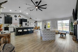 6605 Donerail Trail in Tallahassee, FL - Building Photo - Building Photo