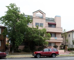 Ocean Elements at Alamitos Beach Apartments