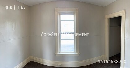 801 Crosby St NW in Grand Rapids, MI - Building Photo - Building Photo