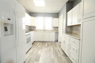 249 Princeton Ave in Corning, NY - Building Photo - Building Photo