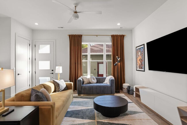 1315 16th Ave S in Nashville, TN - Building Photo - Building Photo