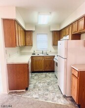 64 Isabella Ave in Newark, NJ - Building Photo - Building Photo