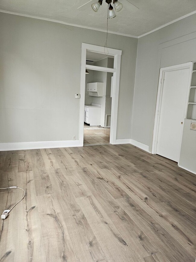 509 E Iowa St in Evansville, IN - Building Photo - Building Photo