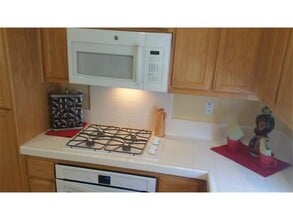 2229 Golden Crest Common in San Jose, CA - Building Photo - Building Photo