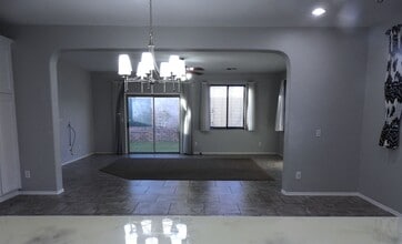 3806 Heather Ave in Kingman, AZ - Building Photo - Building Photo