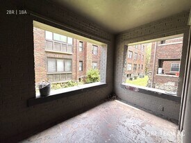 710 W 48th St in Kansas City, MO - Building Photo