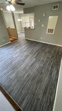 8800 Schick Rd in Austin, TX - Building Photo - Building Photo