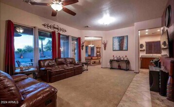 11060 W Jefferson St in Avondale, AZ - Building Photo - Building Photo