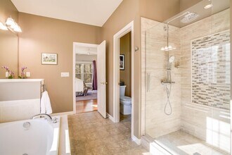 7 Glen Ct in Amherst, NH - Building Photo - Building Photo