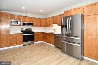 366 Baltimore Ave in Odenton, MD - Building Photo - Building Photo