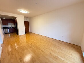 585 9th St in Oakland, CA - Building Photo - Building Photo