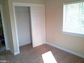 8406 Westview Rd in Wilmington, DE - Building Photo - Building Photo