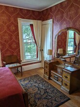 52 Fairfield Ave in Holyoke, MA - Foto de edificio - Building Photo