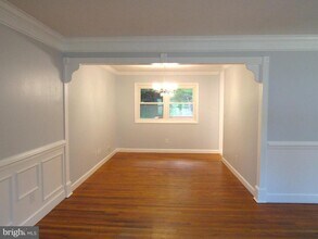 5515 Helmont Dr in Oxon Hill, MD - Building Photo - Building Photo
