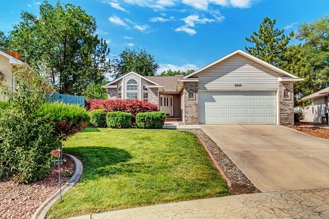 property at 2325 Springside Ct