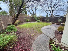 7414 Salton Sea Way in Sacramento, CA - Building Photo - Building Photo