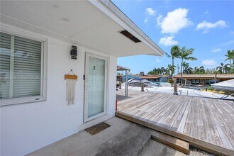 1453 NW 10th St in Dania Beach, FL - Building Photo - Building Photo