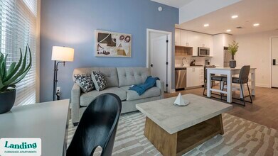 1215 N Fayette St in Alexandria, VA - Foto de edificio - Building Photo