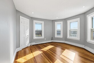 5 Atwood Ave, Unit 1-2-3 in Norwood, MA - Building Photo - Building Photo