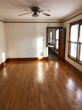 5 Hillside Ave in New Hartford, NY - Building Photo - Building Photo