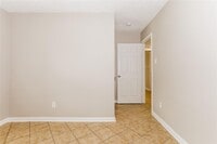 6823 Hanley Ln photo'