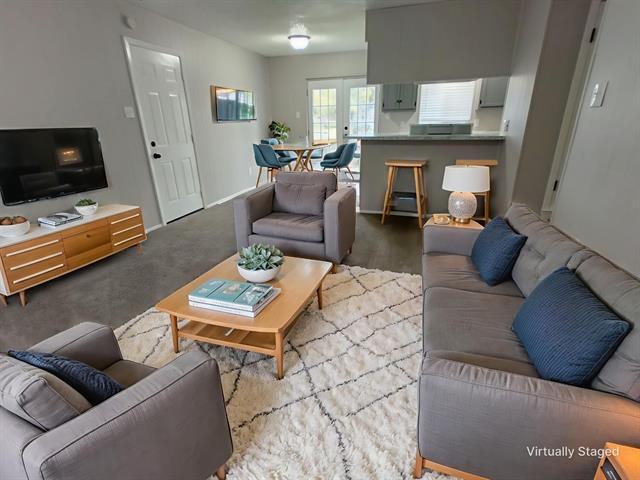 605 Elm St in Forney, TX - Building Photo - Building Photo