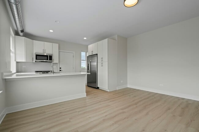 property at 432 S Maple Ave