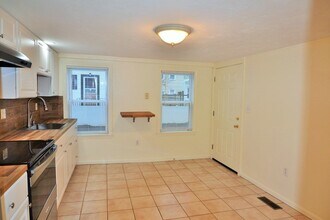 7 Harris St in Salem, MA - Building Photo - Building Photo