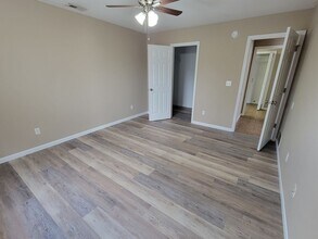 1043-1045 Emily Lane in Jefferson City, MO - Building Photo - Building Photo