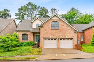 137 Clarendon Trce in Clarksville, TN - Building Photo - Building Photo