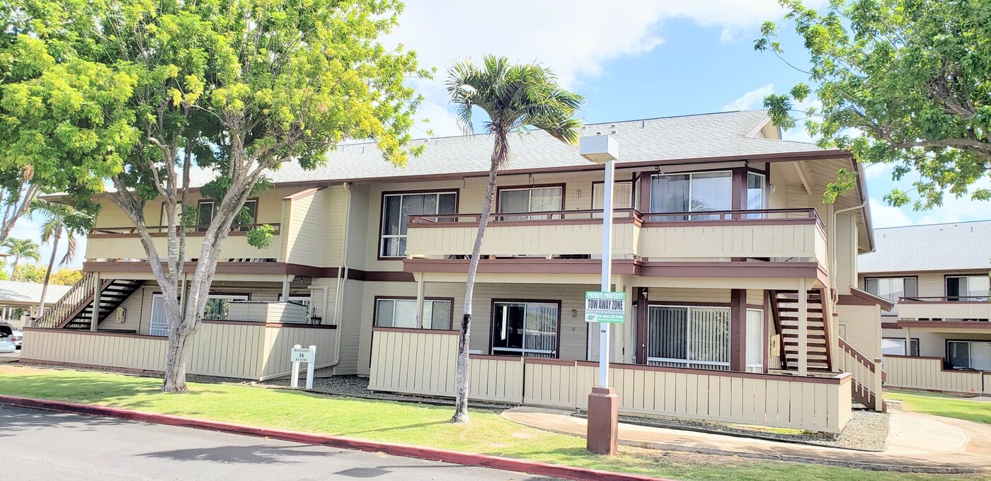 91-781 Puamaeole St in Ewa Beach, HI - Building Photo