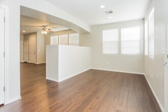 5293 Brazelton St in North Las Vegas, NV - Building Photo - Building Photo