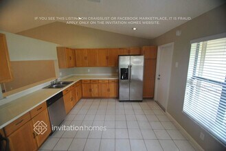 8029 W Country Club Blvd in Boca Raton, FL - Building Photo - Building Photo