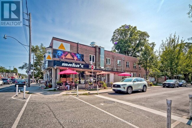 property at 226 Greenwood Ave