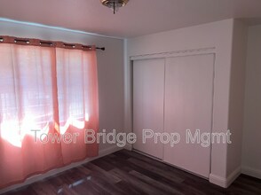 4230 44th St in Sacramento, CA - Building Photo - Building Photo